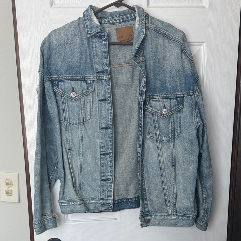 American Eagle Outfitters Light Blue Jean Jacket